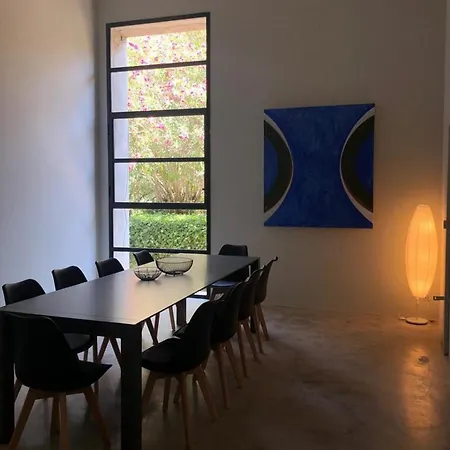 Demeure Au Coeur D'un Vignoble *